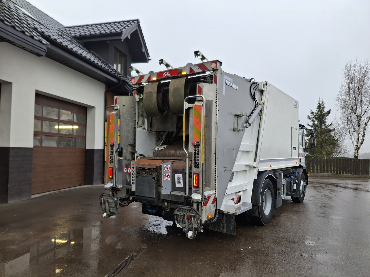 IVECO Śmieciarka IVECO Eurocargo 190EL28 EURO 6 Garbage Truck Mullwage - شاحنة النفايات: صورة 4 IVECO Śmieciarka IVECO Eurocargo 190EL28 EURO 6 Garbage Truck Mullwage - شاحنة النفايات: صورة 4