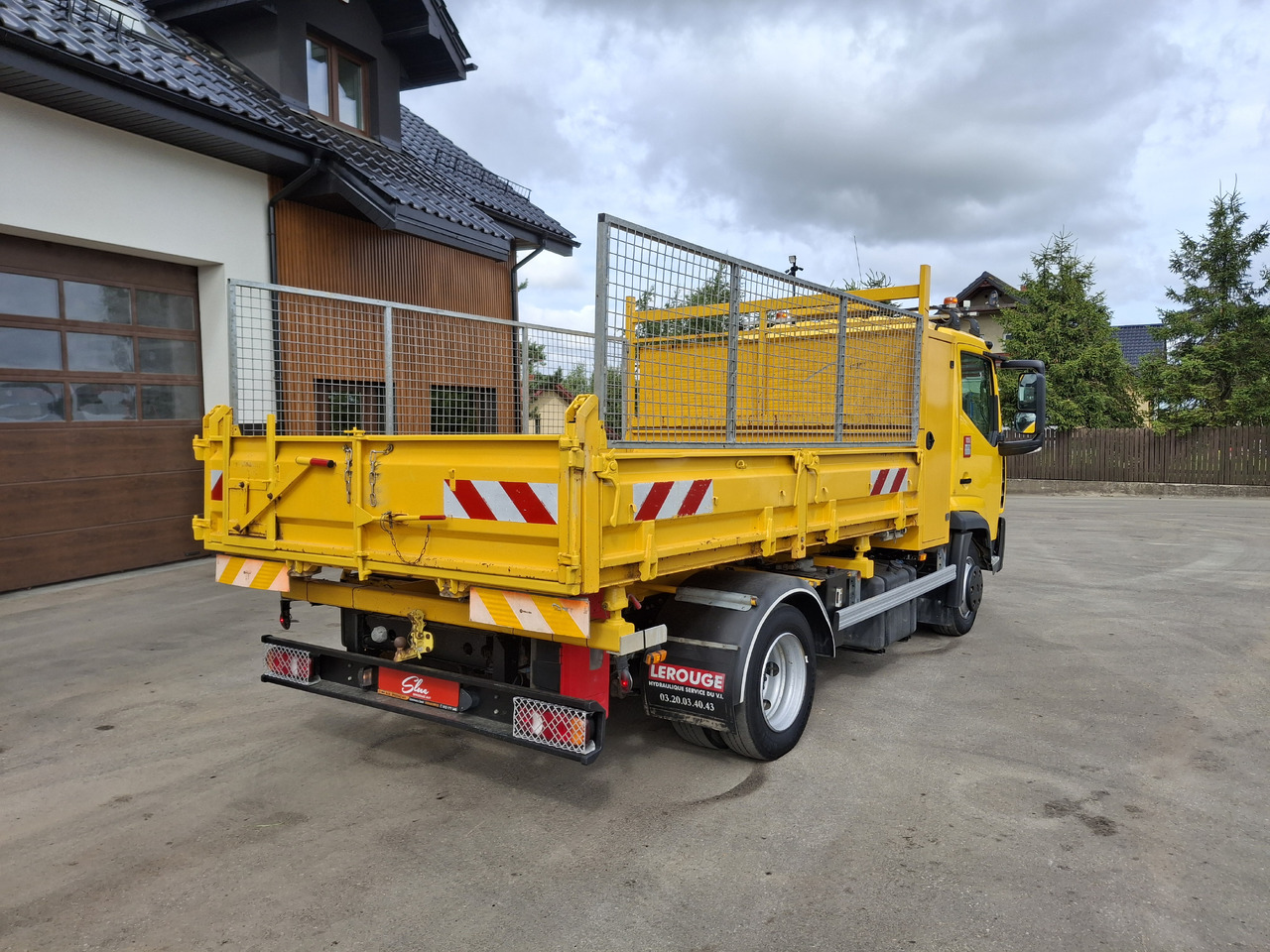 RENAULT D7.5 Wywrotka Kipper 3 Stronna 2015r 84 Tyś KM - شاحنة قلاب: صورة 5 RENAULT D7.5 Wywrotka Kipper 3 Stronna 2015r 84 Tyś KM - شاحنة قلاب: صورة 5