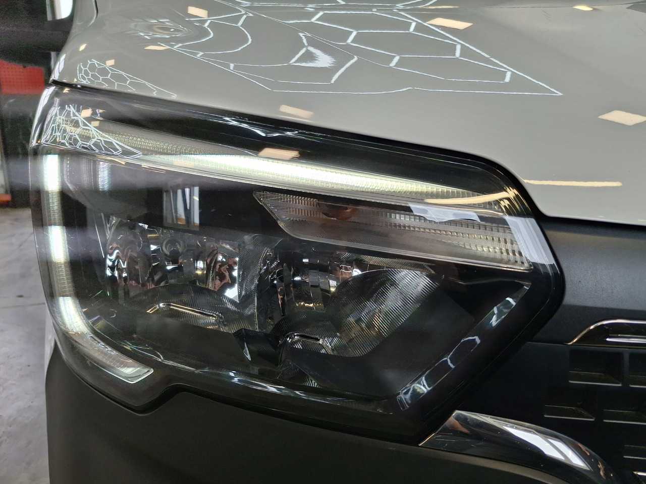 فان Renault Master ADR 9.1.1.2 EX/II: صورة 13