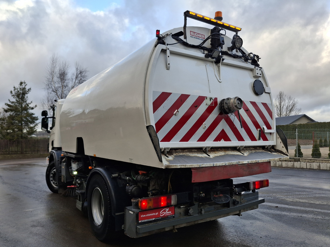 SCANIA 94G Zamiatarka Kehrmaschine BUCHER L/R Frontbürste 2 Motoren Odchwaszczarka Przednia Szczotka - سياره كنس شوارع: صورة 5 SCANIA 94G Zamiatarka Kehrmaschine BUCHER L/R Frontbürste 2 Motoren Odchwaszczarka Przednia Szczotka - سياره كنس شوارع: صورة 5