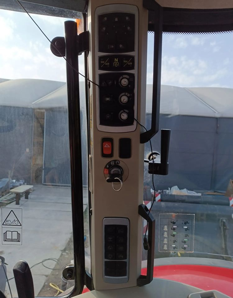 جرار Massey Ferguson 7724 Dyna 6: صورة 11