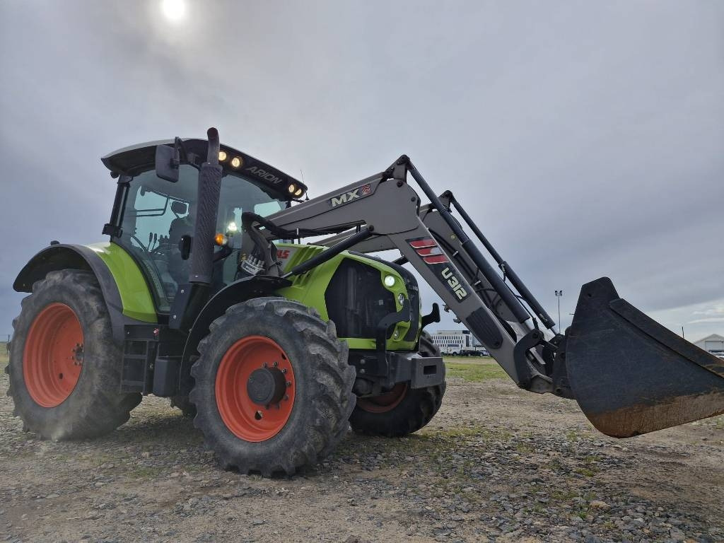 Claas Claas Arion 530 - جرار: صورة 1 Claas Claas Arion 530 - جرار: صورة 1