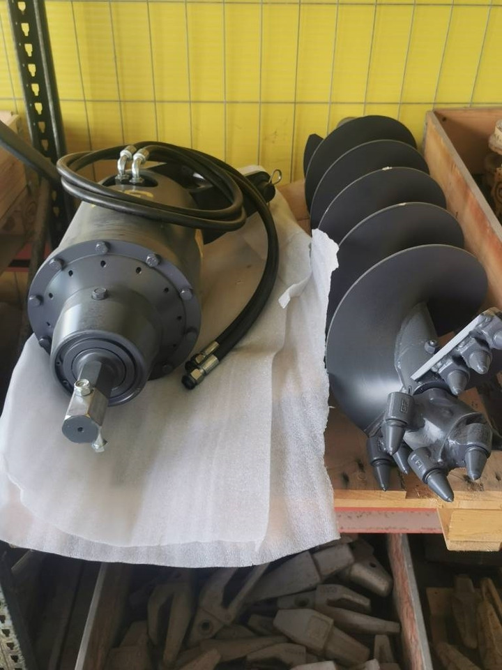 GF TR450 - برج الحفر: صورة 1 GF TR450 - برج الحفر: صورة 1