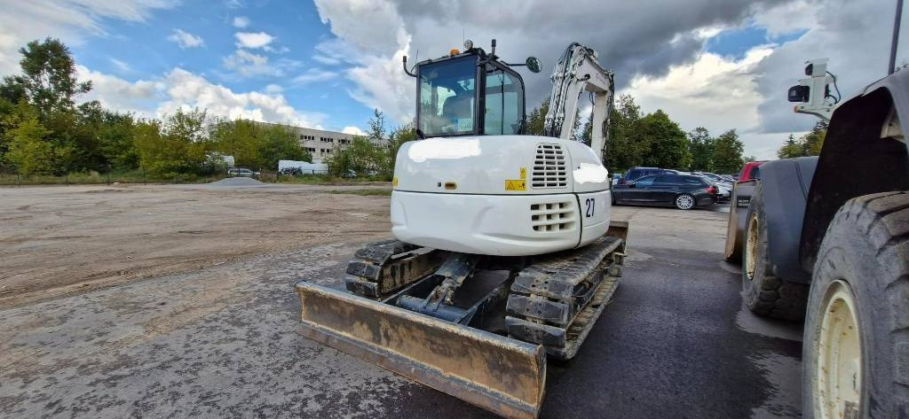 Komatsu PC 80 MR-5E0 - حفارة مُصَّغرة: صورة 3 Komatsu PC 80 MR-5E0 - حفارة مُصَّغرة: صورة 3