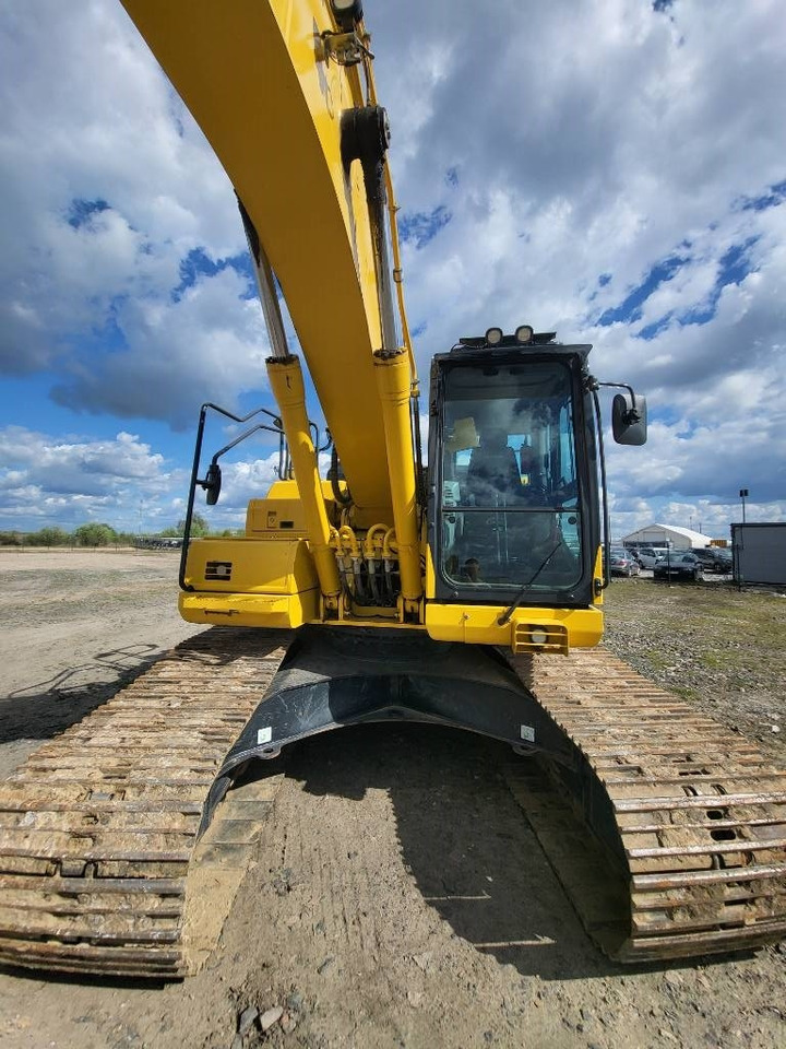 Komatsu PC210-11E0 - حفار زحاف: صورة 3 Komatsu PC210-11E0 - حفار زحاف: صورة 3