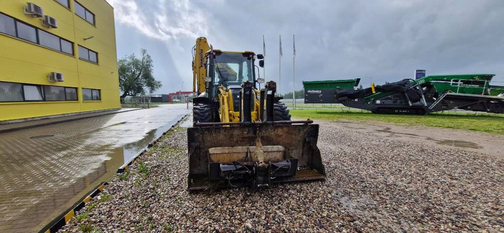 Komatsu WB 97 R-8 - جرافة حفار: صورة 5 Komatsu WB 97 R-8 - جرافة حفار: صورة 5