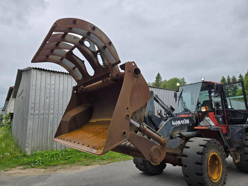 Komatsu WA200PZ-6 - اللودر بعجل: صورة 5 Komatsu WA200PZ-6 - اللودر بعجل: صورة 5