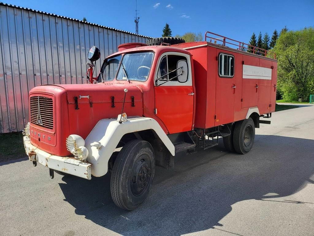 Magirus Deutz 125D 10A 4X4 91kW - سيارة إطفاء: صورة 1 Magirus Deutz 125D 10A 4X4 91kW - سيارة إطفاء: صورة 1