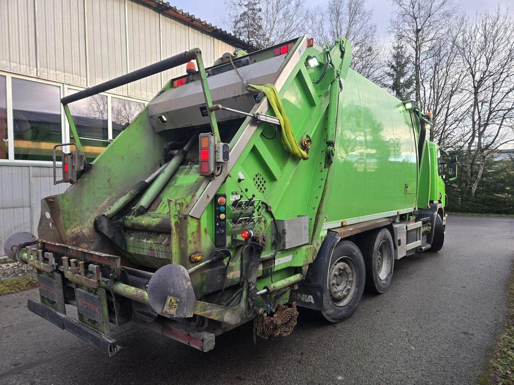 Scania P320 6X2 NTM 15.5+4.5m³ - شاحنة النفايات: صورة 4 Scania P320 6X2 NTM 15.5+4.5m³ - شاحنة النفايات: صورة 4