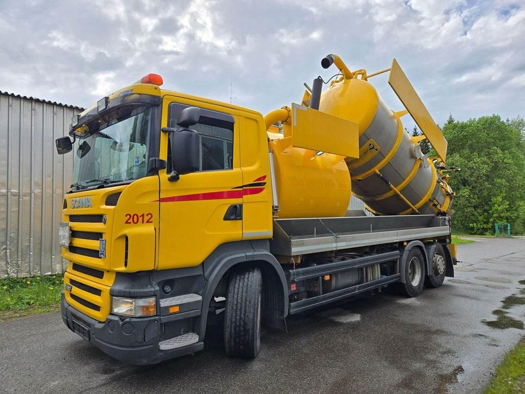 Scania R420 6X2 ADR AMPHITECH VORTEX 13m³ - شاحنة الشفط: صورة 1 Scania R420 6X2 ADR AMPHITECH VORTEX 13m³ - شاحنة الشفط: صورة 1