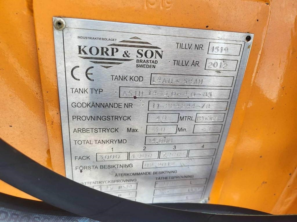 شاحنة الشفط Volvo FH500 6X2 ADR KORP&SON: صورة 28