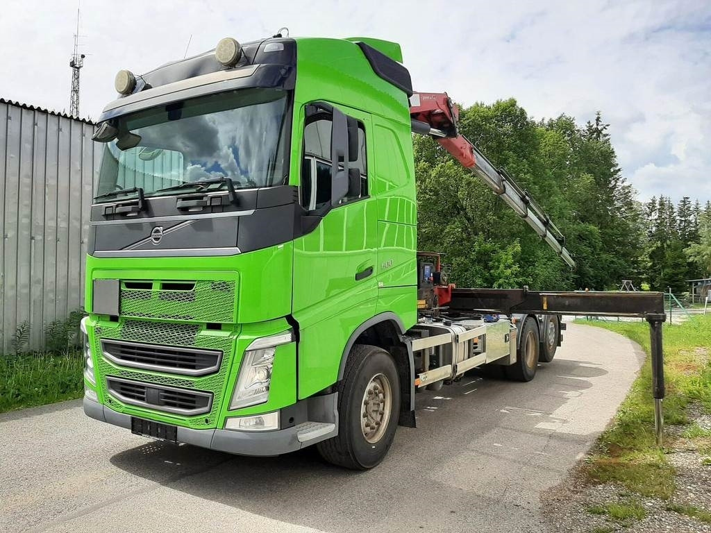 Volvo FH500 6X2 PALIFT + HMF 2120 K5 - شاحنة ذات خطاف: صورة 1 Volvo FH500 6X2 PALIFT + HMF 2120 K5 - شاحنة ذات خطاف: صورة 1