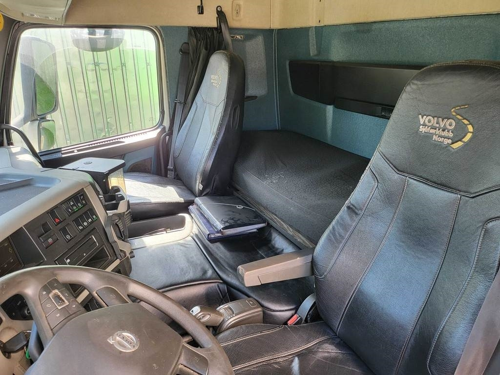 Volvo FM 420 6X2*4 SIDEOPENING 315kW - شاحنة مقفلة: صورة 5 Volvo FM 420 6X2*4 SIDEOPENING 315kW - شاحنة مقفلة: صورة 5