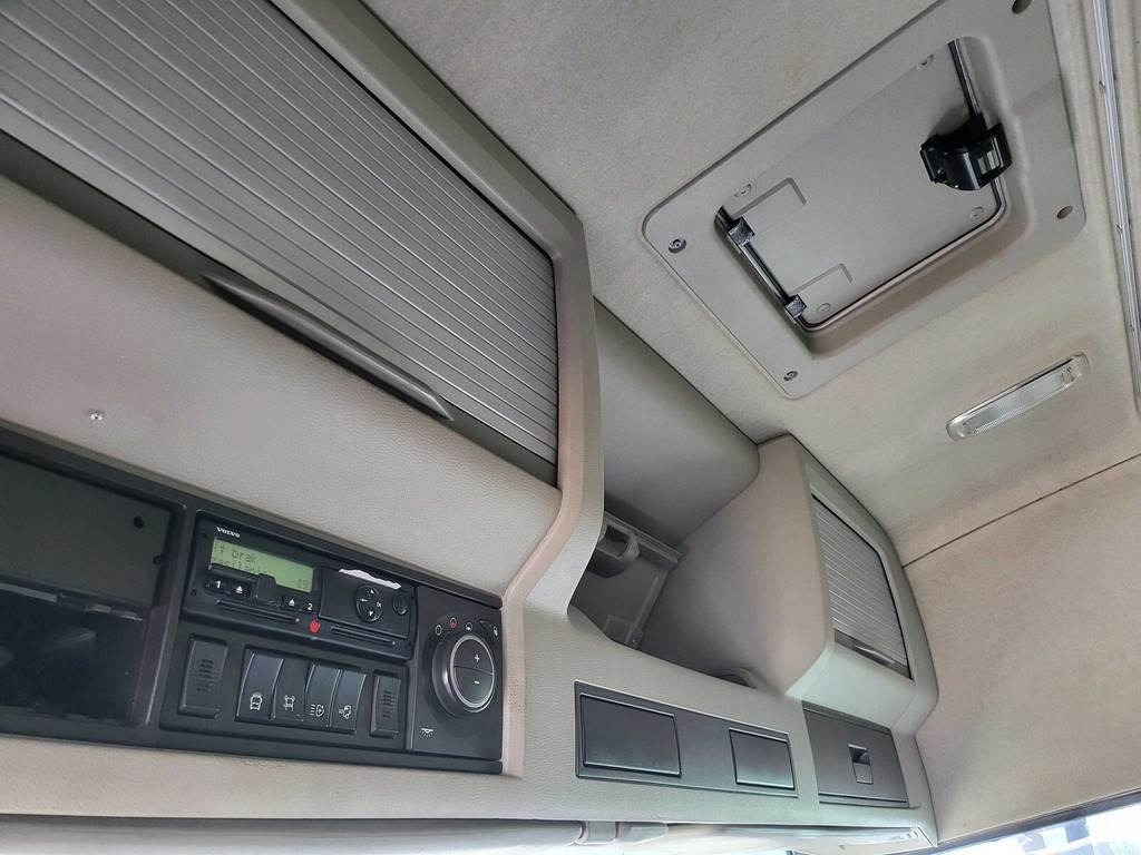 Volvo FM 420 6X2*4 SIDEOPENING 315kW - شاحنة مقفلة: صورة 2 Volvo FM 420 6X2*4 SIDEOPENING 315kW - شاحنة مقفلة: صورة 2