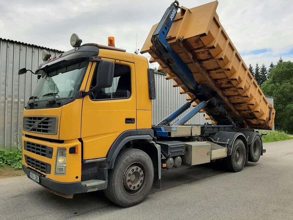 Volvo FM12 460 6X2 JOAB 338kW - شاحنة ذات خطاف: صورة 1 Volvo FM12 460 6X2 JOAB 338kW - شاحنة ذات خطاف: صورة 1