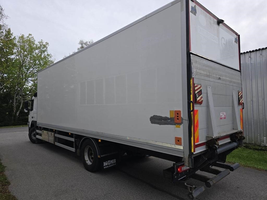 Volvo FM330 4X2 - شاحنة مقفلة: صورة 2 Volvo FM330 4X2 - شاحنة مقفلة: صورة 2