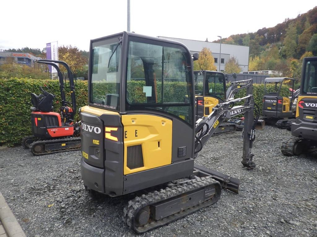 Volvo EC 18 E - حفارة مُصَّغرة: صورة 5 Volvo EC 18 E - حفارة مُصَّغرة: صورة 5