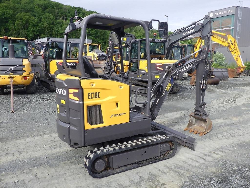 Volvo EC 18 E - حفارة مُصَّغرة: صورة 3 Volvo EC 18 E - حفارة مُصَّغرة: صورة 3