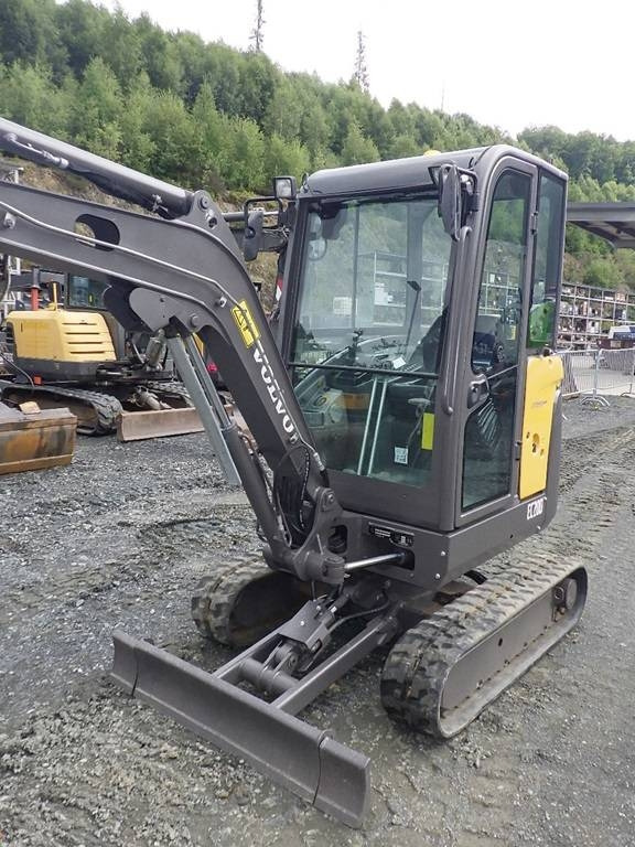 Volvo EC 20 D - حفارة مُصَّغرة: صورة 2 Volvo EC 20 D - حفارة مُصَّغرة: صورة 2