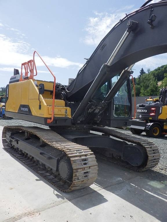 Volvo EC 300 E - حفار زحاف: صورة 4 Volvo EC 300 E - حفار زحاف: صورة 4
