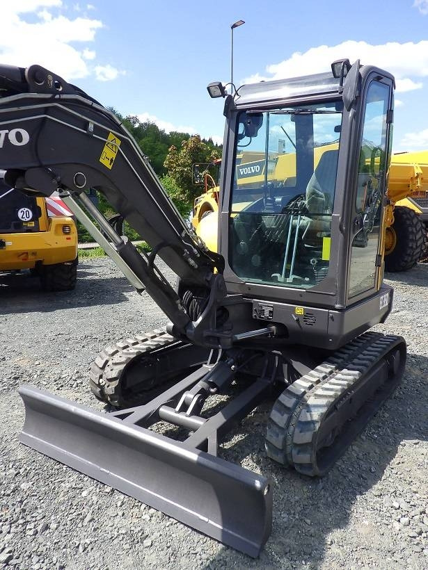 Volvo EC 35 D - حفارة مُصَّغرة: صورة 2 Volvo EC 35 D - حفارة مُصَّغرة: صورة 2