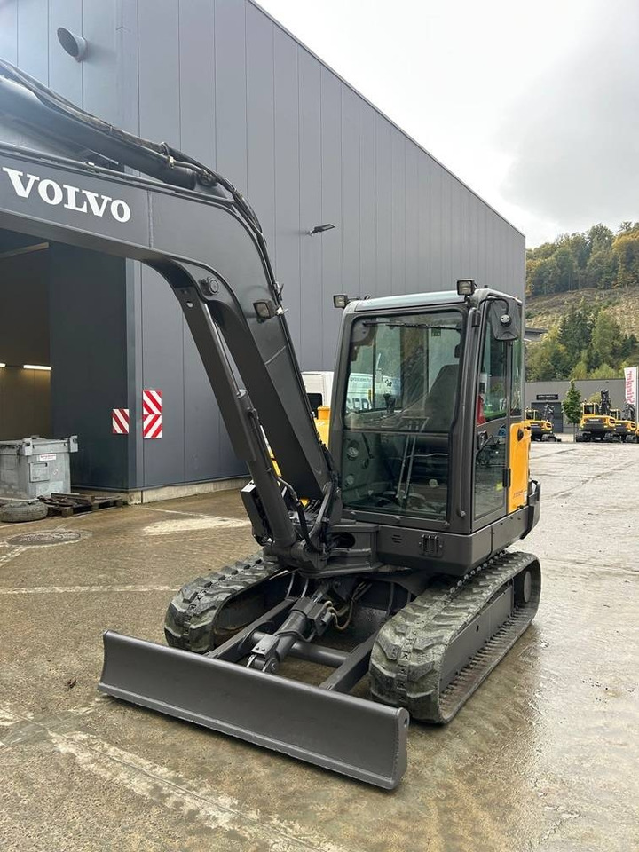 Volvo EC 55 C - حفارة مُصَّغرة: صورة 2 Volvo EC 55 C - حفارة مُصَّغرة: صورة 2