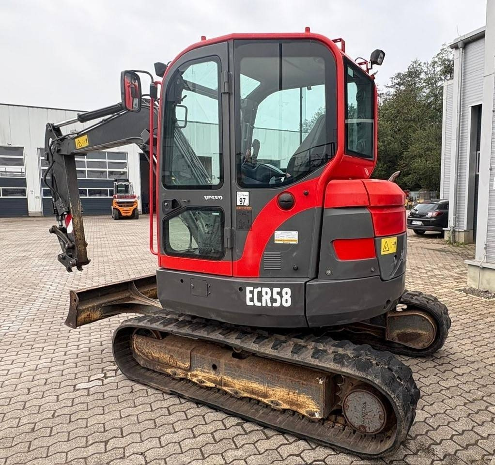 Volvo ECR 58 - حفارة مُصَّغرة: صورة 4 Volvo ECR 58 - حفارة مُصَّغرة: صورة 4