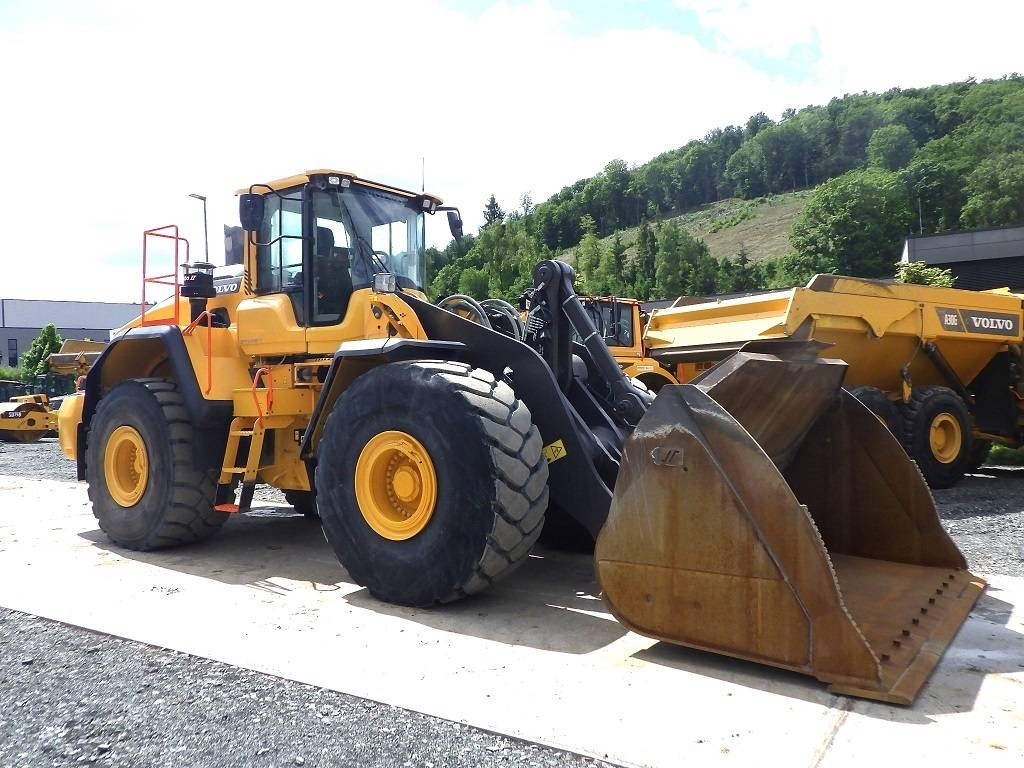 Volvo L 220 H - اللودر بعجل: صورة 3 Volvo L 220 H - اللودر بعجل: صورة 3