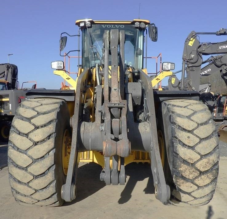 Volvo L 220 H - اللودر بعجل: صورة 2 Volvo L 220 H - اللودر بعجل: صورة 2