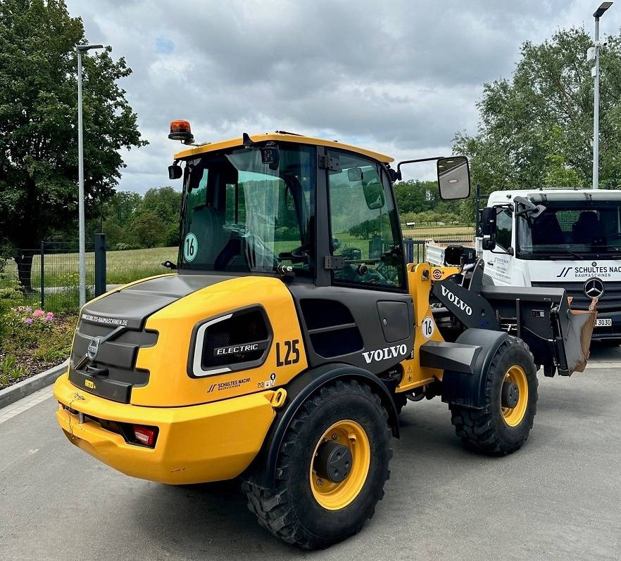 Volvo L 25 Electric - اللودر بعجل: صورة 3 Volvo L 25 Electric - اللودر بعجل: صورة 3