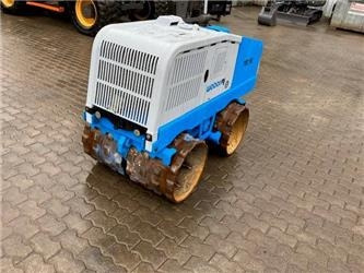 Weber TRC 86 - مدحلة صغيرة: صورة 1 Weber TRC 86 - مدحلة صغيرة: صورة 1