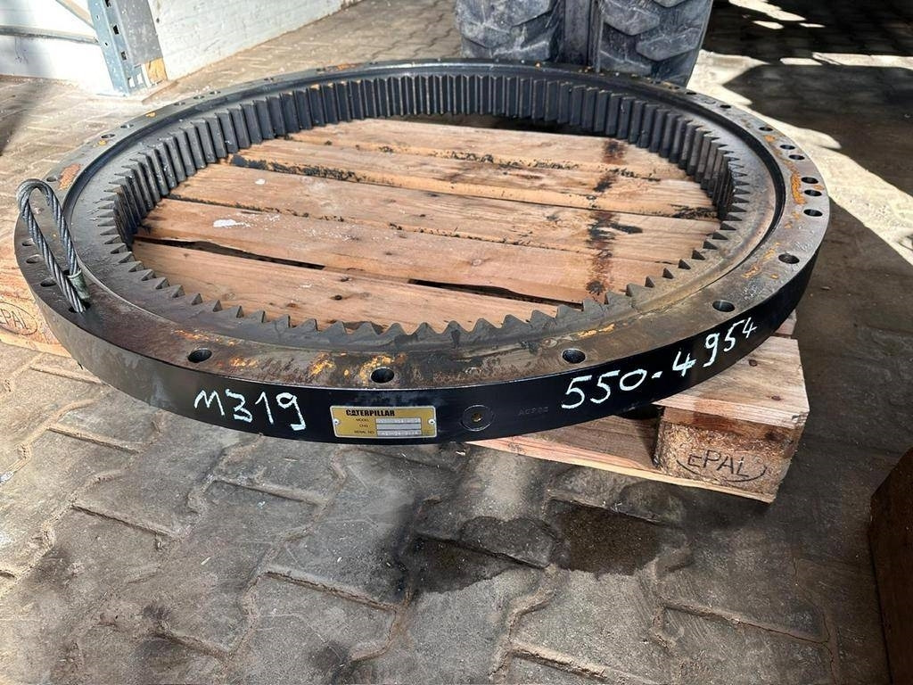 CAT 550-4954 - Drehkranz - إطار/ شاسيه - آلات البناء: صورة 1 CAT 550-4954 - Drehkranz - إطار/ شاسيه - آلات البناء: صورة 1