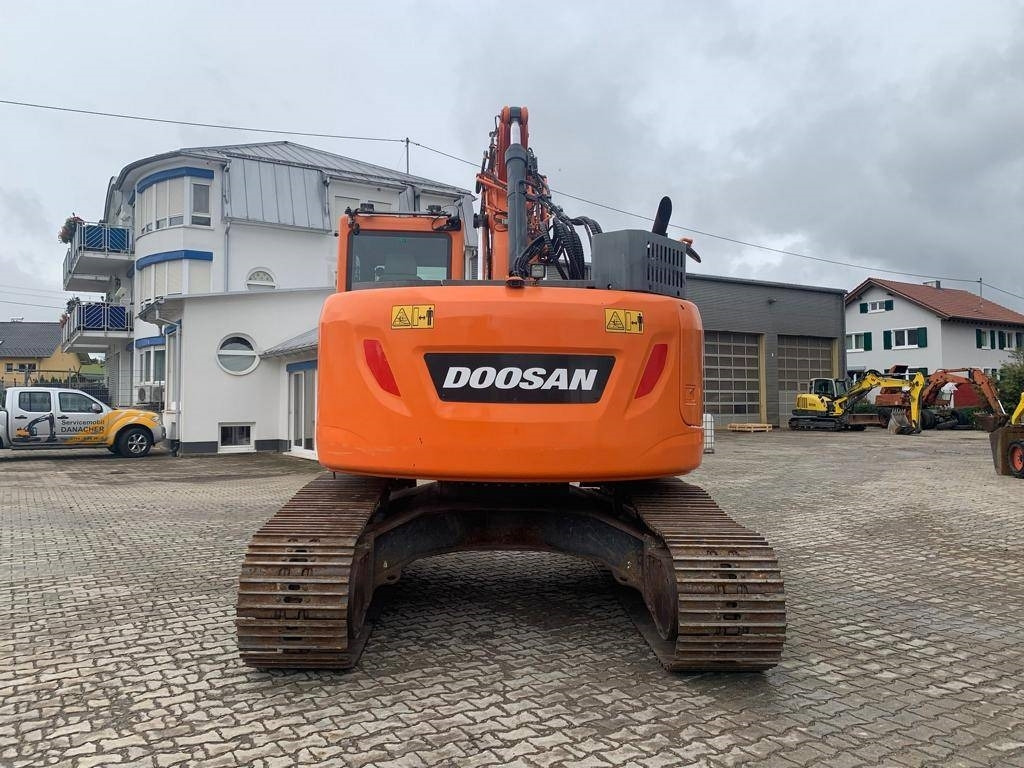 Doosan DX 235 LCR-5 - حفار زحاف: صورة 4 Doosan DX 235 LCR-5 - حفار زحاف: صورة 4