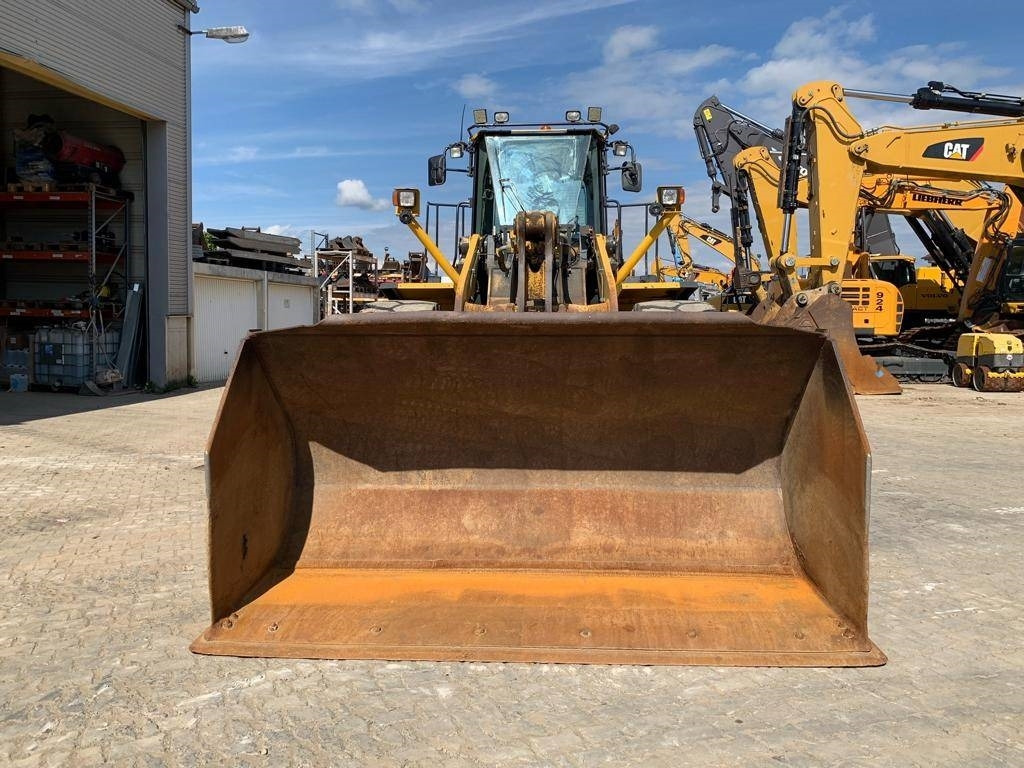 اللودر بعجل Komatsu WA 480-6: صورة 8