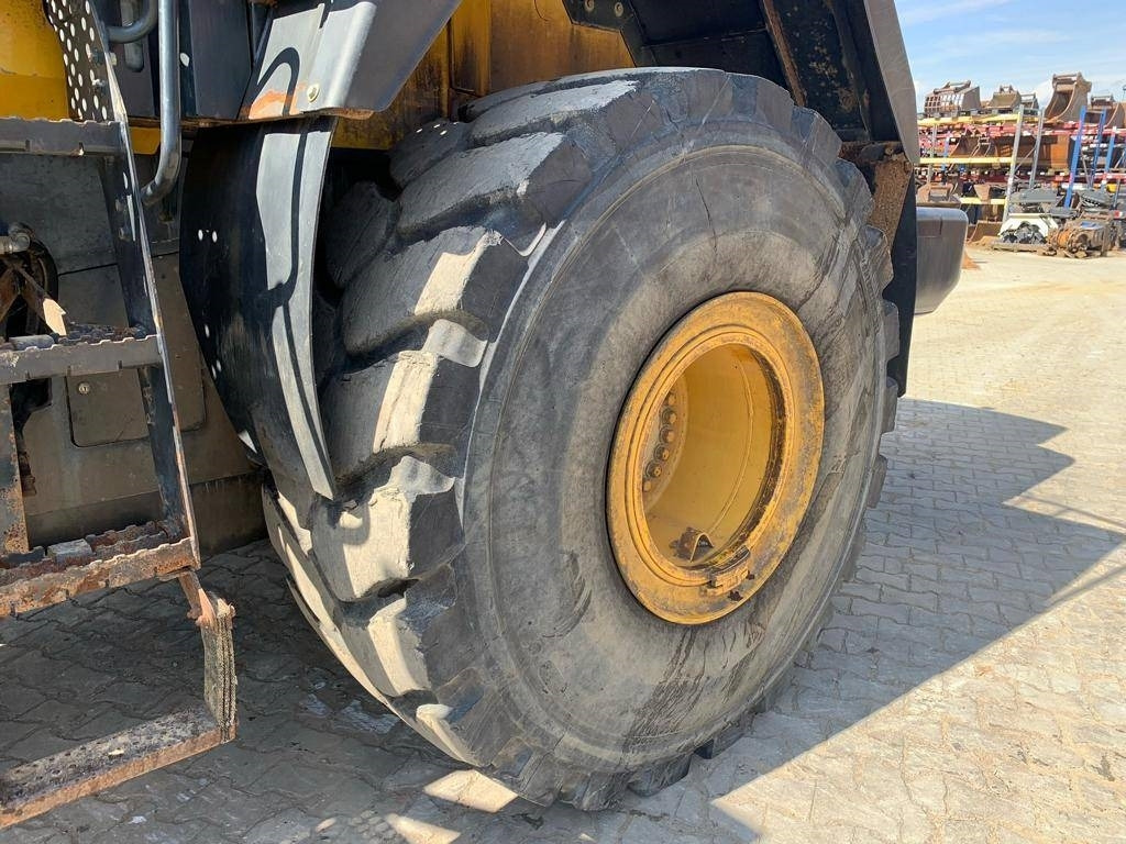 اللودر بعجل Komatsu WA 480-6: صورة 18