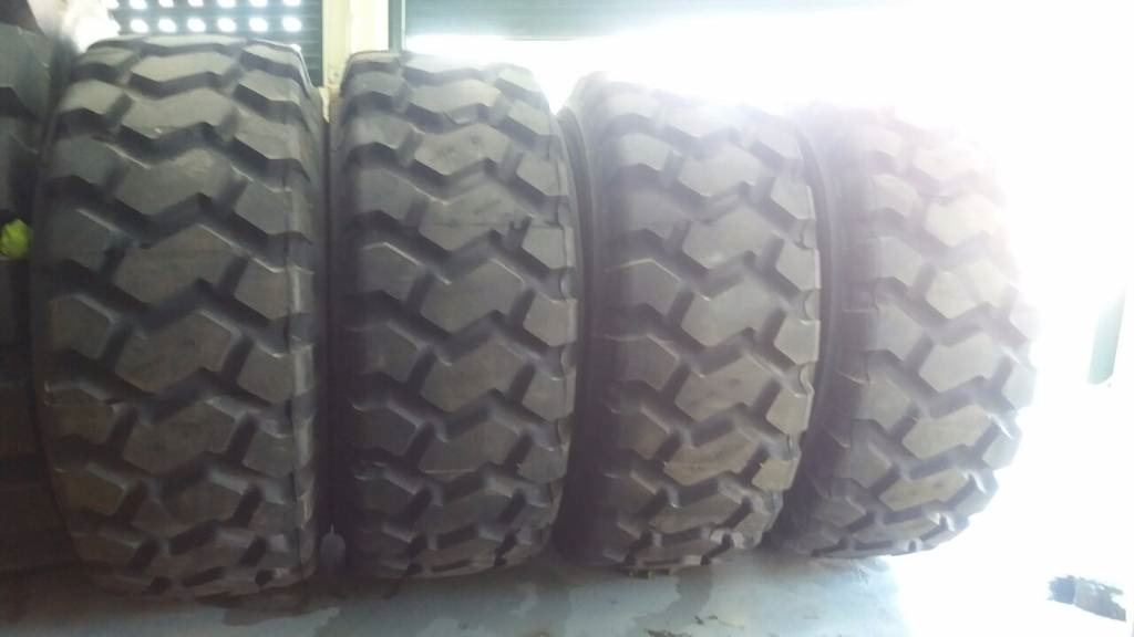 Aeolus 26,5R25 L3 - إطارات - آلات البناء: صورة 5 Aeolus 26,5R25 L3 - إطارات - آلات البناء: صورة 5