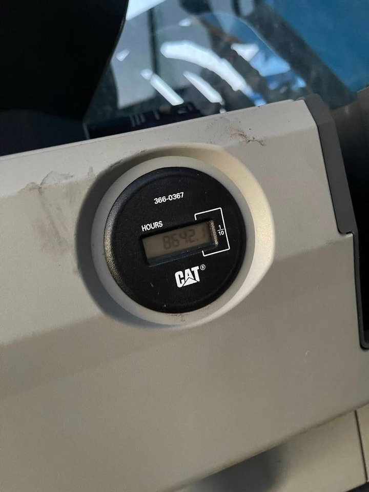 CAT 352 F XE - حفار زحاف: صورة 4 CAT 352 F XE - حفار زحاف: صورة 4