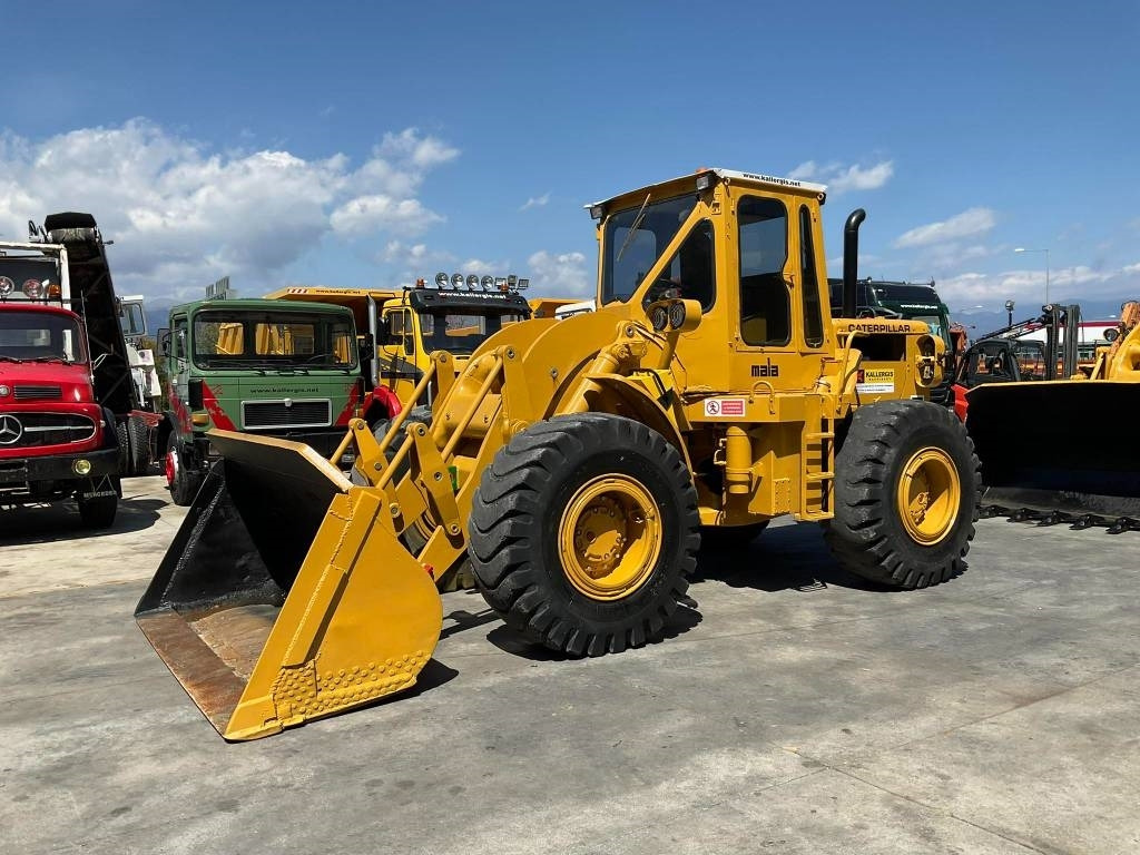 CAT 950 C - اللودر بعجل: صورة 1 CAT 950 C - اللودر بعجل: صورة 1