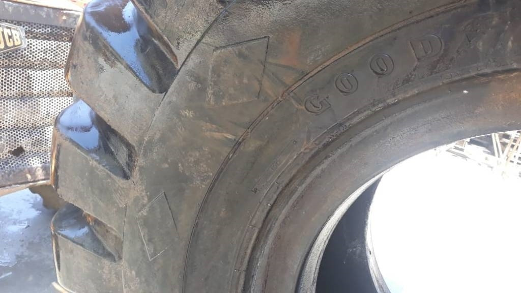 Goodyear 29.5-29 L3 - إطارات - آلات البناء: صورة 3 Goodyear 29.5-29 L3 - إطارات - آلات البناء: صورة 3