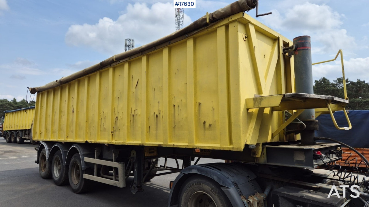 2004 Bodex KIS 33 - قلابة نصف مقطورة نصف مقطورة قلابة: صورة 4 2004 Bodex KIS 33 - قلابة نصف مقطورة نصف مقطورة قلابة: صورة 4