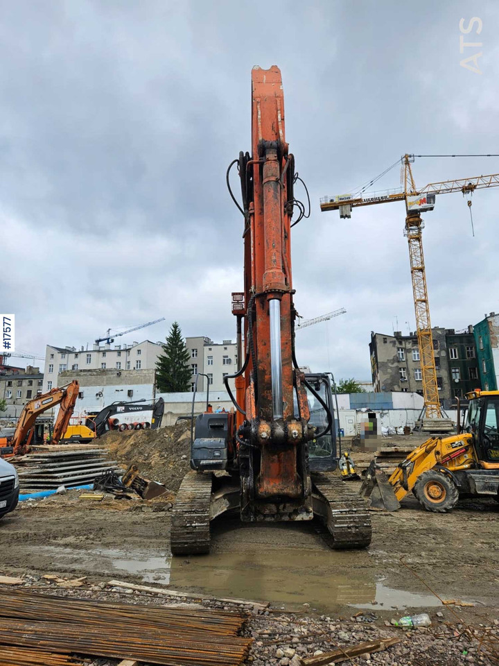 2011 Hitachi Zaxis 250 LC - حفار زحاف: صورة 5 2011 Hitachi Zaxis 250 LC - حفار زحاف: صورة 5