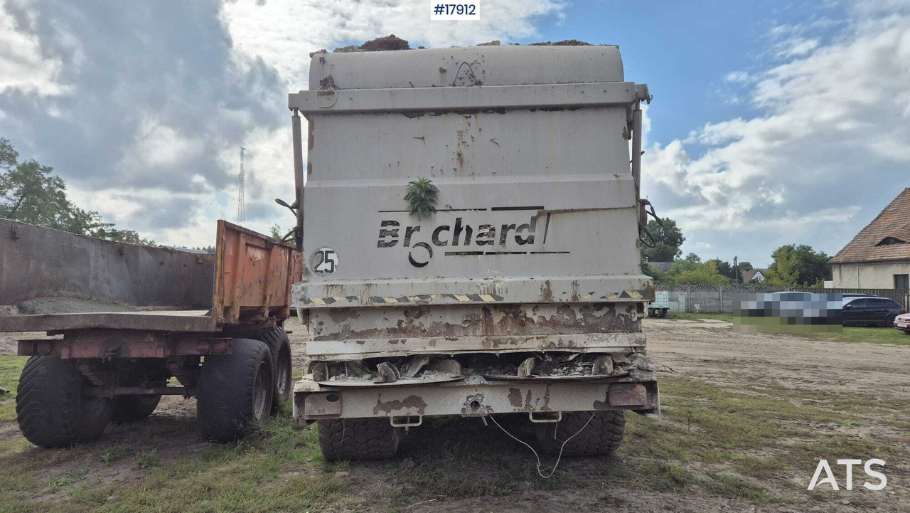 2013 Brochard - آلة رش السماد الطبيعي: صورة 3 2013 Brochard - آلة رش السماد الطبيعي: صورة 3