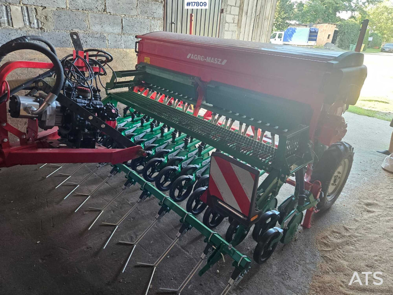 2025 Agromasz SR 301 - آلة البذر: صورة 3 2025 Agromasz SR 301 - آلة البذر: صورة 3