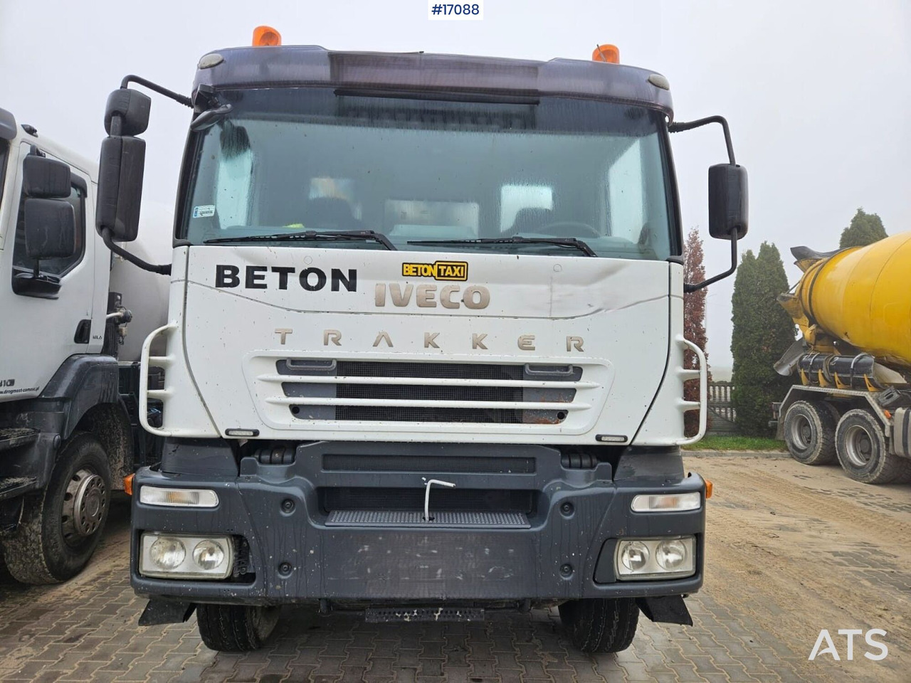 Concrete pump CIFA Magnum MK 28,4 IVECO 8x4 (2006) - مضخة خرسانة: صورة 4 Concrete pump CIFA Magnum MK 28,4 IVECO 8x4 (2006) - مضخة خرسانة: صورة 4