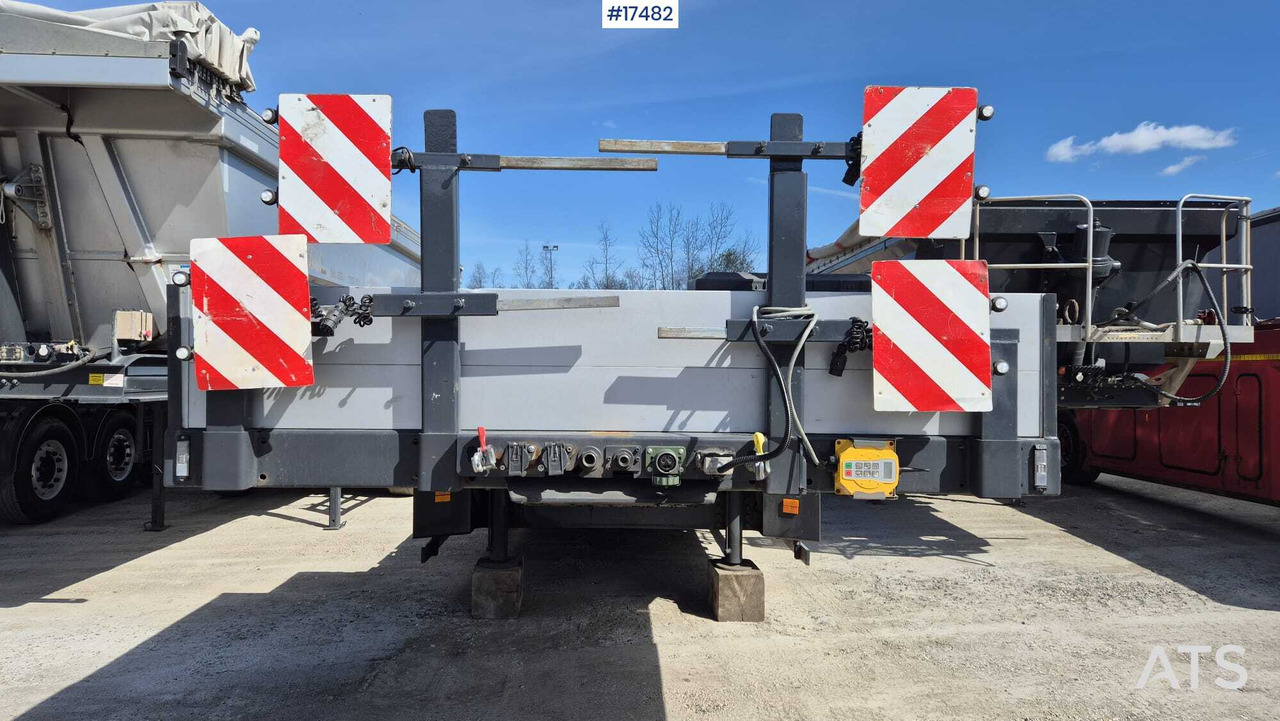 DOLL VARIO low-bed semi-trailer (2008) - عربة منخفضة مسطحة نصف مقطورة: صورة 2 DOLL VARIO low-bed semi-trailer (2008) - عربة منخفضة مسطحة نصف مقطورة: صورة 2