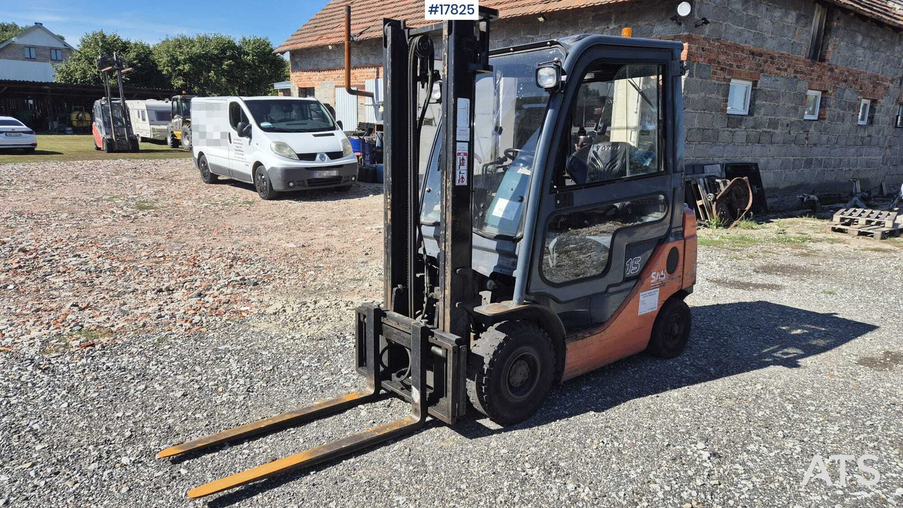 Forklift TOYOTA 02-8FGF15 (2007) - رافعة شوكية تعمل بالغاز: صورة 2 Forklift TOYOTA 02-8FGF15 (2007) - رافعة شوكية تعمل بالغاز: صورة 2