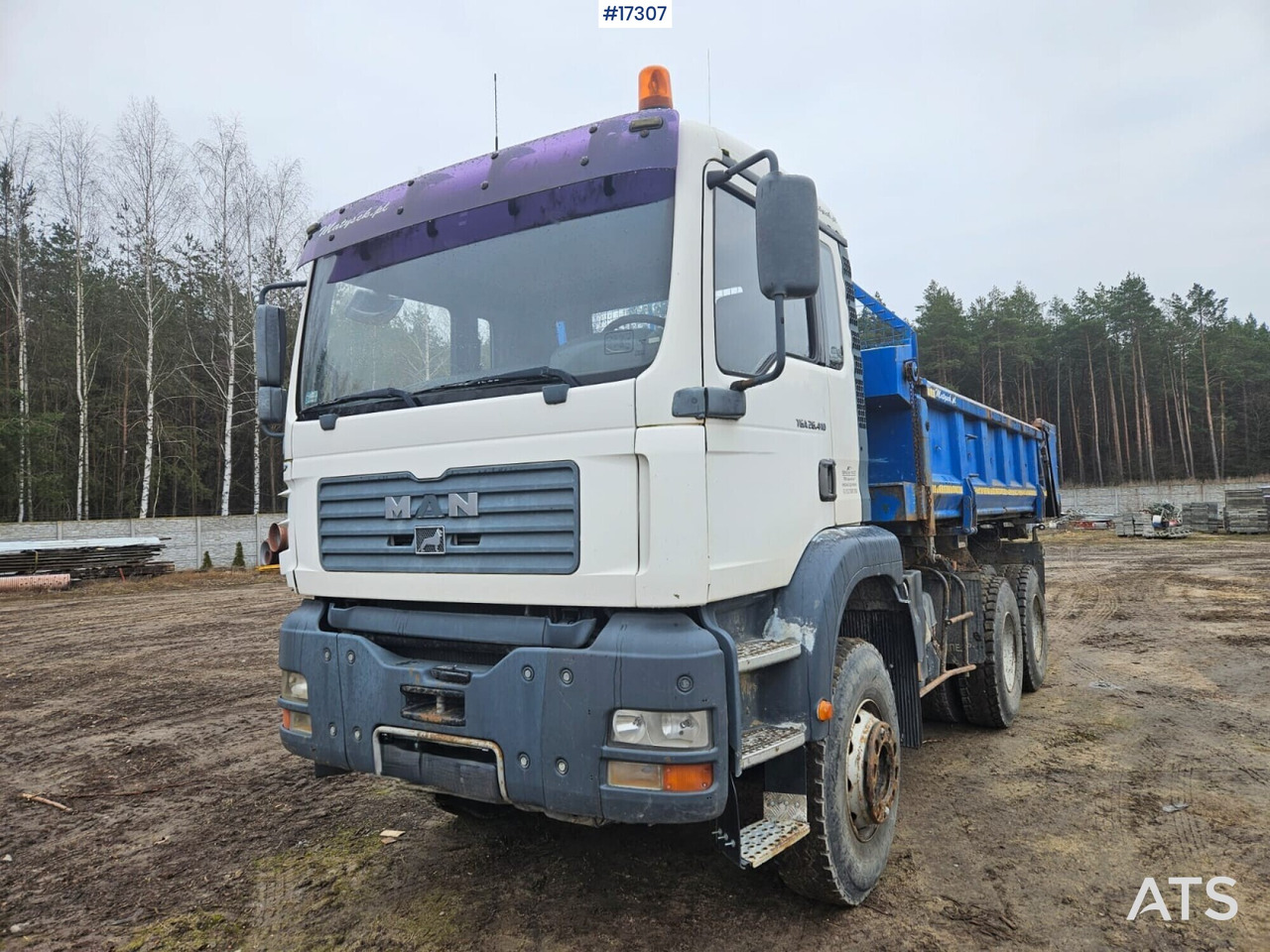 Three-axle tipper MAN TGA 26.410 FDK 6X4 (2004) - شاحنة قلاب: صورة 1 Three-axle tipper MAN TGA 26.410 FDK 6X4 (2004) - شاحنة قلاب: صورة 1