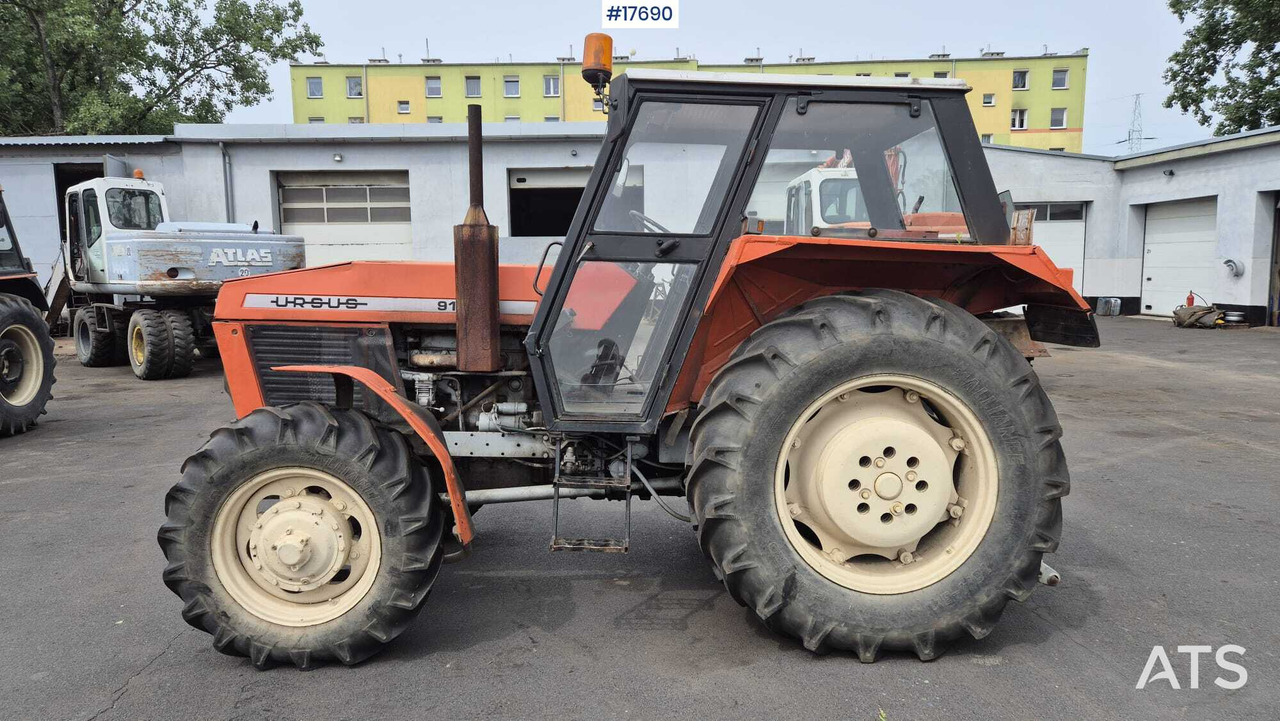 URSUS 914 tractor (1989) - جرار: صورة 4 URSUS 914 tractor (1989) - جرار: صورة 4