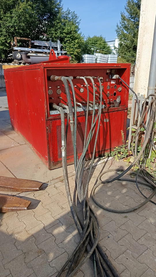Diverse Bohrtechnik aus Firmenauflösung - آلة حفر موجهة: صورة 3 Diverse Bohrtechnik aus Firmenauflösung - آلة حفر موجهة: صورة 3