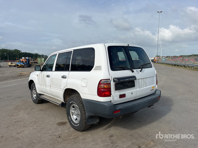 1999 Toyota Land Cruiser HZJ105L-GCMRS SUV - سيارة دفع رباعي: صورة 2 1999 Toyota Land Cruiser HZJ105L-GCMRS SUV - سيارة دفع رباعي: صورة 2